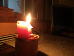 破局三境:在钢铁洪流中打捞人性的星盏